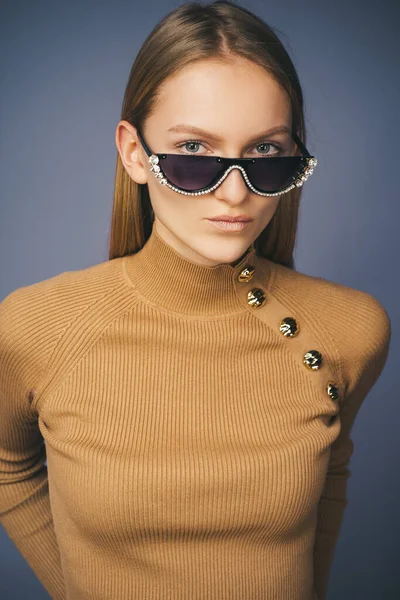 Fashion Sunglasses Young Woman Face Close Beautiful Girl — 스톡 사진