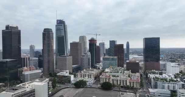 Los Angeles Şehir Merkezinin Havadan Görüntüsü Yla Los Angeles Uçmak — Stok video