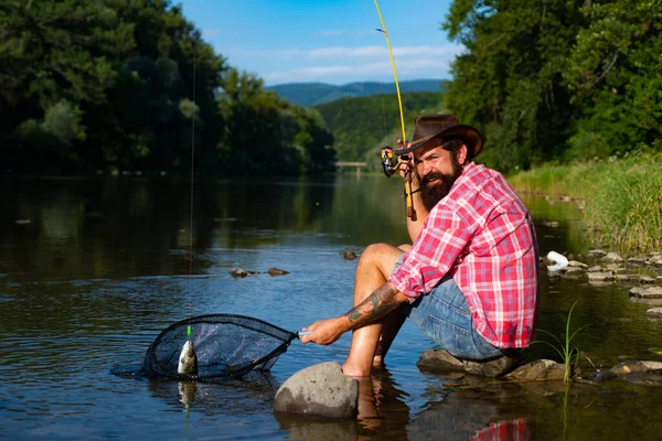 Fishing Hobby Summer Weekend Bearded Men Fisher Fishing Rod Net — Stock Photo, Image