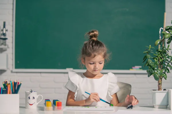 Cute Little Preschooler Child Girl Drawing School Child Girl Painting — Stok fotoğraf