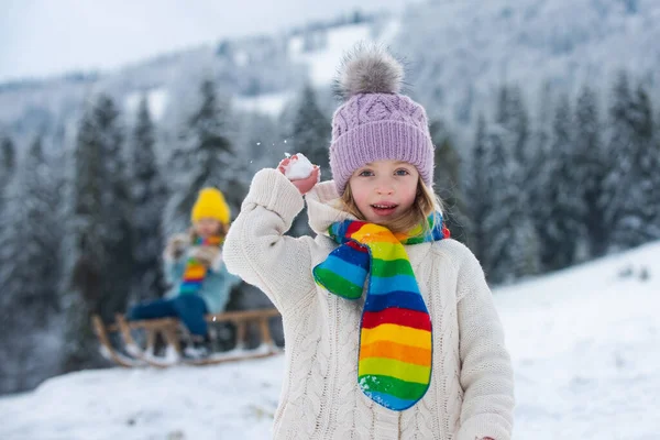 Two Little Kids Have Fun Snowball Fight Beautiful Winter Nature — Photo