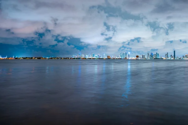 Miami Naplementekor Miami Florida Színes Kilátás Macarthur Töltésre — Stock Fotó