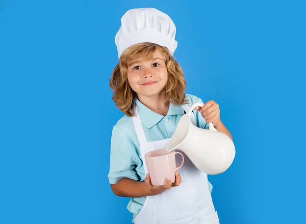 Çocuklar Için Süt Aşçı Çocuk Sağlıklı Yemek Için Taze Sebze — Stok fotoğraf