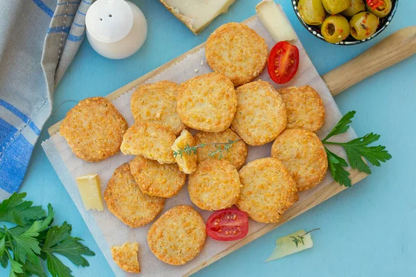 Savoury Cheese Biscuits Crackers Parmesan — Fotografia de Stock