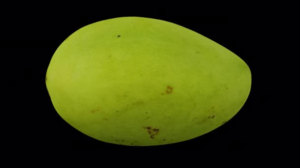 Realistyczne Odwzorowanie Toczącego Się Mango Białego Jabłka Filipin Przejrzystym Tle — Wideo stockowe