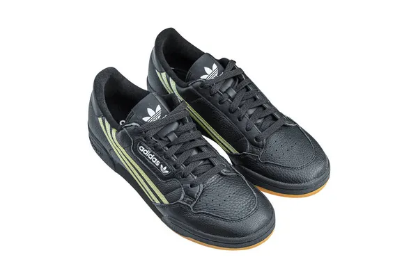 Roi Thailand November 2021 Adidas Continental Schuhe Auf Isoliertem Weißem — Stockfoto