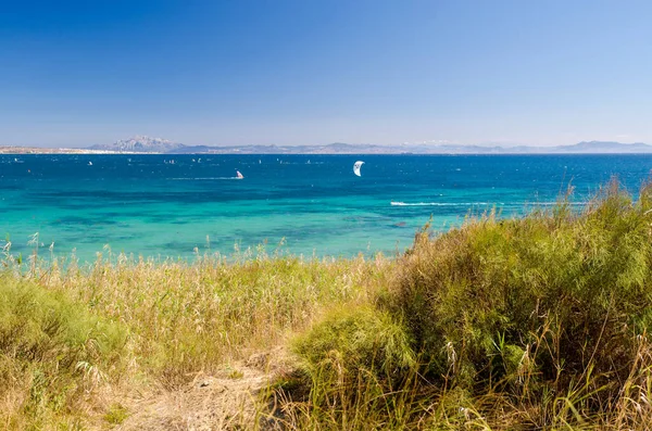 Mavi Gökyüzü Atlantik Okyanusu Olan Güzel Bir Deniz Manzarası Bir — Stok fotoğraf