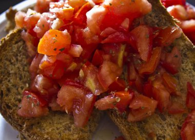 tipik İtalyan bruschetta