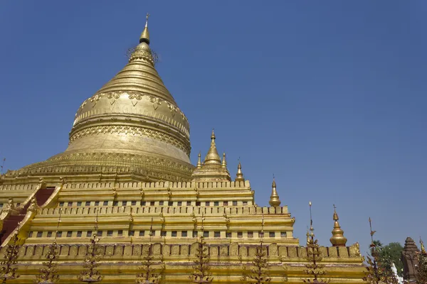 Shwezigon 塔、 缅甸 — 图库照片