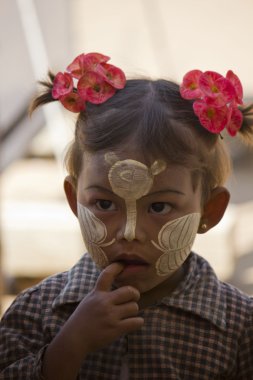 childs eye yoksulluğun