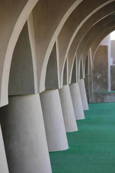 Al Samooda mosque, columns detail — Stock Photo, Image