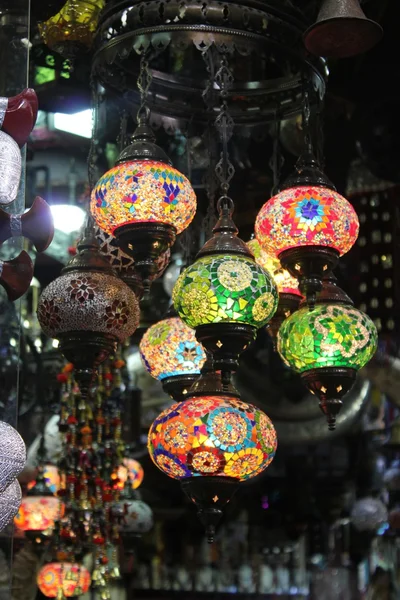 Omani geleneksel lambalar Dükkanı — Stok fotoğraf