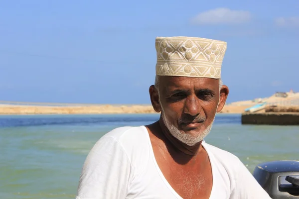 Omani Pescatore al lavoro — Foto Stock