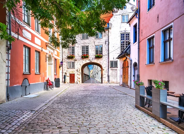 Arquitetura Medieval Antiga Cidade Riga Pode Oferecer Aos Turistas Atmosfera — Fotografia de Stock
