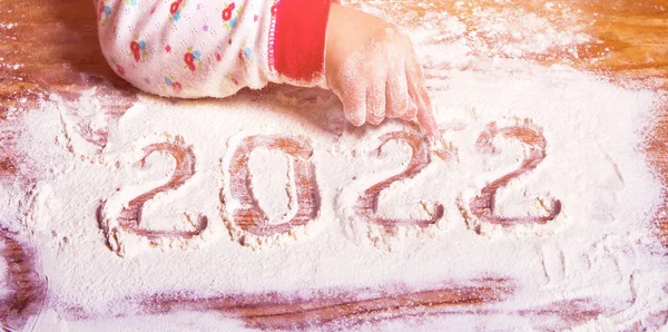 Inscription 2022 Children Hand Flour Board New Year Background Birth — Stock Photo, Image