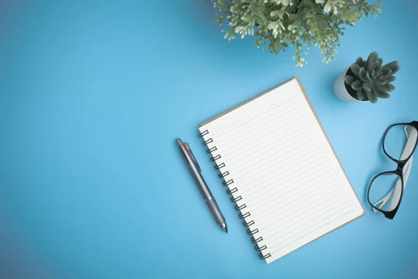 Blue Office Desk Notebook Pen Glasses Mini Tree Blue Desk — 스톡 사진
