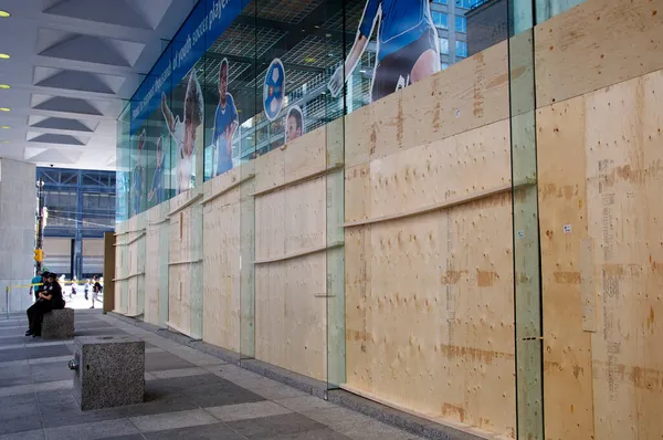Toronto Ontario Kanada 2010 Fatáblát Használtak Hogy Megakadályozzák Ablakok Betörését — Stock Fotó