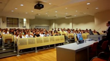 Öğrenciler ders Üniversitesi - kaymak ateş dinle