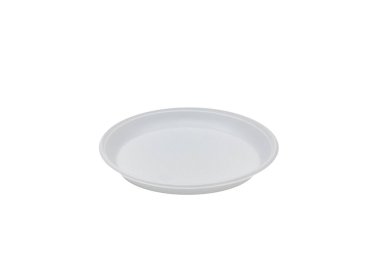 Beyaz arka planda beyaz düz plastik bir plaka