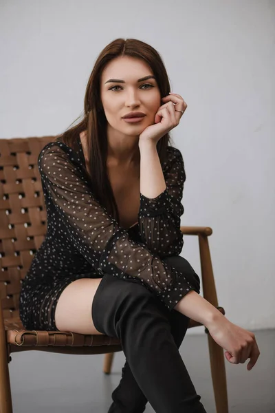 Young Girl Posing Chair Dark Clothes — Stok fotoğraf