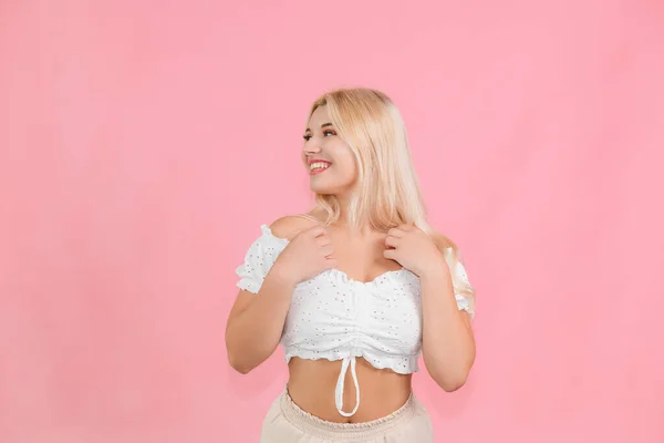 Very Beautiful Young Girl Posing Emotions Pink Background — Stock Fotó