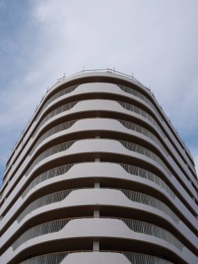 Temse, Belçika, 1 Mayıs 2022, Temse 'deki hendekte yapım aşamasındaki bir apartman dairesinin parçası.