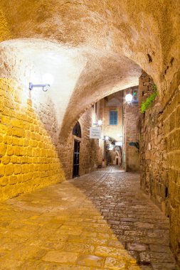 Alleyway içinde gece Jaffa'nın eski şehir