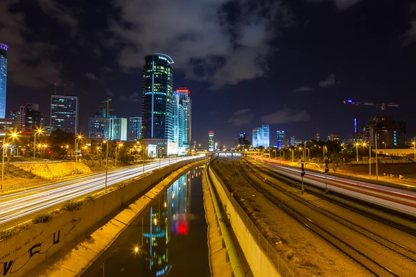 kentsel gece görünümü