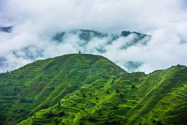 Hills Himalayas Green Trees Covered Mist White Clouds Rainfall Uttarakhand — Stockfoto