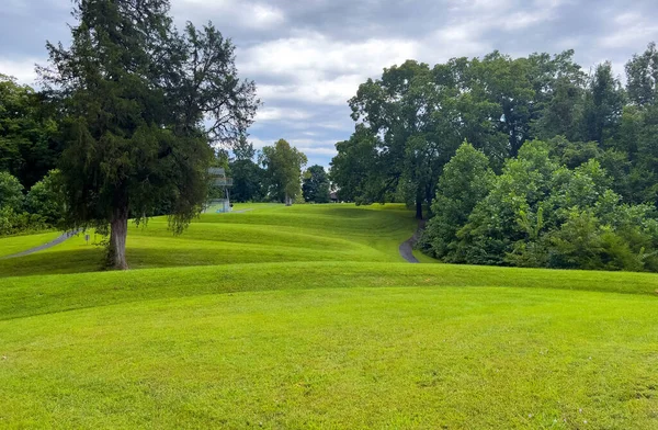 Curving Body Prehistoric Native American Snake Earthwork Effigy Mound Great — Stock Photo, Image