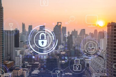 Güneydoğu Asya, Bangkok 'un günbatımı panoramik şehir manzarasında Padlock' un hologramı. Siber güvenlik istihbaratı kavramı. Çoklu pozlama.