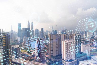 Kuala Lumpur 'un Panorama şehri manzarası üzerinde teknoloji hologramı. KL, Asya 'nın Malezya' daki en büyük teknoloji merkezidir. Kodlama ve yüksek teknoloji geliştirme kavramı. Çift pozlama.
