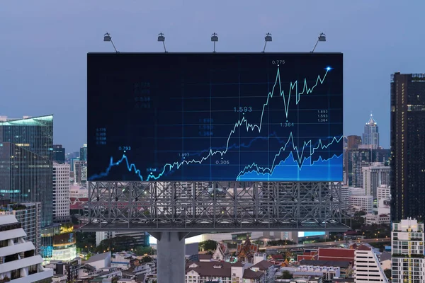 Zářící hologram FOREXu na billboardu, vzdušný panoramatický panoramatický výhled na Bangkok při západu slunce. Obchodování s akciemi a dluhopisy v jihovýchodní Asii. Koncept správy fondů. — Stock fotografie