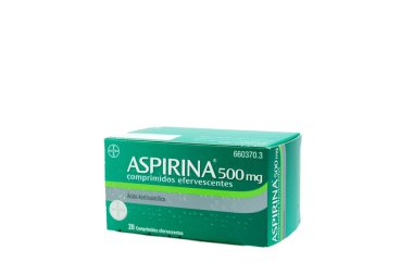 Barselona, İspanya 17 Ekim 2021: Beyaz arka planda aspirin kutusu