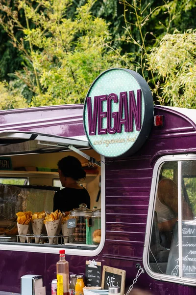 Camião Comida Vegan Festival Foto Alta Qualidade — Fotografia de Stock
