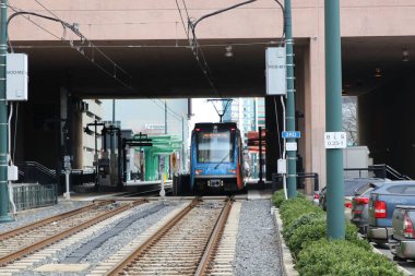Charlotte, NC-USA 17 Mart 2020 Charlotte Bölge Ulaşım Sistemi Charlotte 'a doğru ilerliyor..
