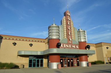 Columbus, OH / USA- 24 Temmuz 2017: Marcus Tiyatroları Ultra Screen DLX teknolojisi