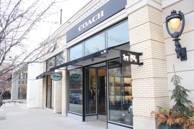 Columbus, Ohio / ABD 28 Şubat 2019: Koç iyi bir çanta, çanta ve giysi perakendecisi