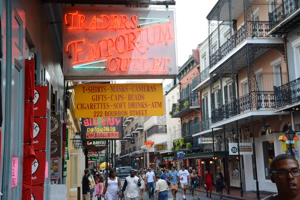 Nieuwe Orleans Louisiana August 2016 Pubs Bars Restaurants Franse Wijk — Stockfoto