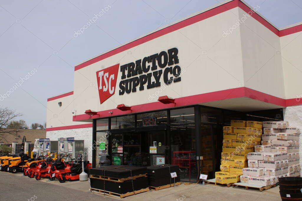Pickerington,OH/USA April 11,2019 Tractor Supply Co is a hardware and  tool supply retailer.