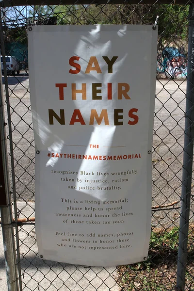 Columbus Ohio May 2022Saytheirname Memorial Downtown Columbus Shows Numerous Photos — 스톡 사진