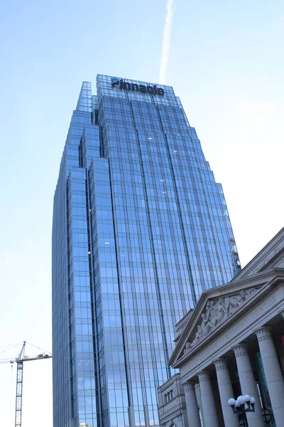 Nashville Tennessee Febrero 2020 Pináculo Symphony Place Rascacielos Pisos Oficinas — Foto de Stock