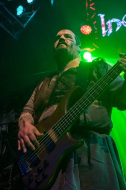 Bask grubu Inlanetli 'nin müzik konseri, 25 Mart 2022 Cuma günü Madrid' deki Sala Nazca 'da.