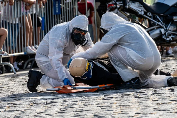 Démonstration Par Armée Des Performances Évacuation Nettoyage Dans Scénario Nbc — Photo