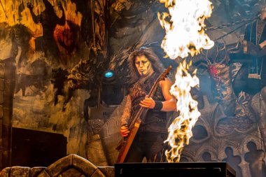 Alman müzik grubu Powerwolf 'un Power Metal konseri, Villena, Alicante' deki Rock Efsaneleri Festivali 'nin XV versiyonunda.