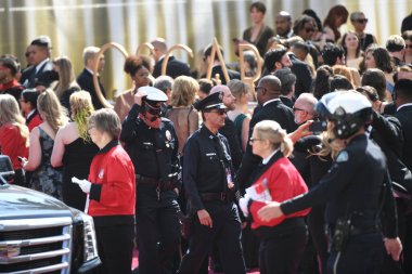 Hollywood, Los Angeles, California - 27 Mart 2022: 2022 Oscar. 94. Akademi Ödülleri. Dolby Tiyatrosu 'ndaki ödül töreninden önce Hollywood ünlüleri. Film yıldızları, en iyi aktörler ve yönetmenler..