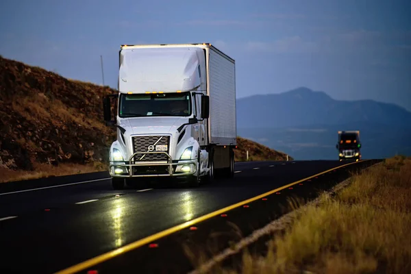 Арізона Сша 2020 Американські Вантажівки Дороги Сполучених Штатах Доставка Товарів Стокове Фото