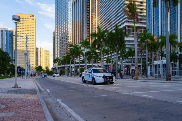マイアミ フロリダ アメリカ 2020年 アメリカの通りに警察の車 犯罪行為 — ストック写真