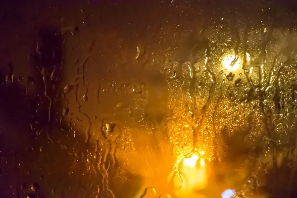 Hujan di Kaca pada Malam hari — Stok Foto
