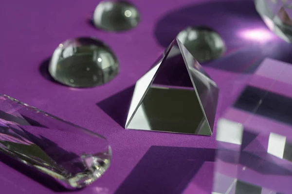 Crystal Prism Refracting Light Magic Crystals Pyramid Sphere Cube Purple — стоковое фото